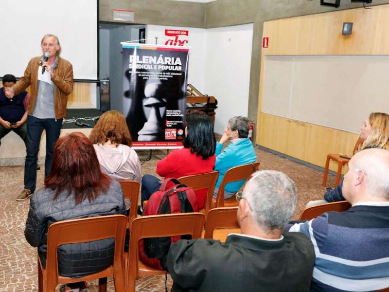plenria sindical e popular 08nov dino santos 82