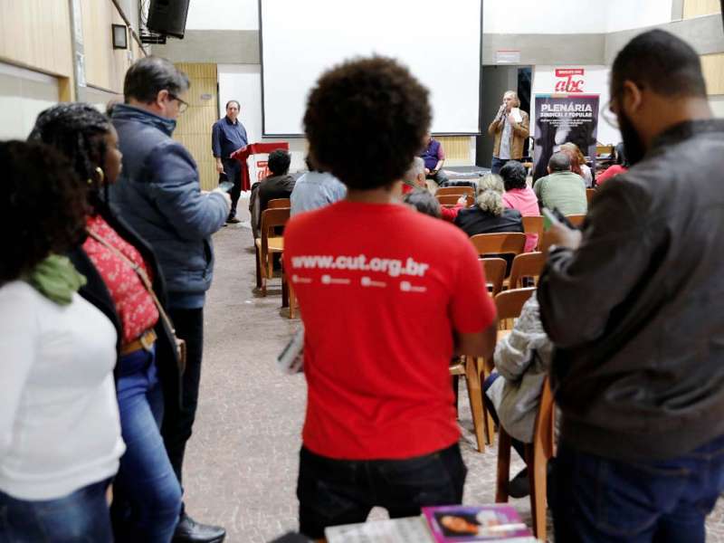 plenria sindical e popular 08nov dino santos 84