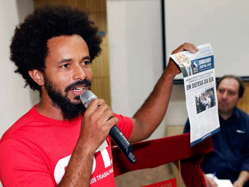 plenria sindical e popular 08nov dino santos 85